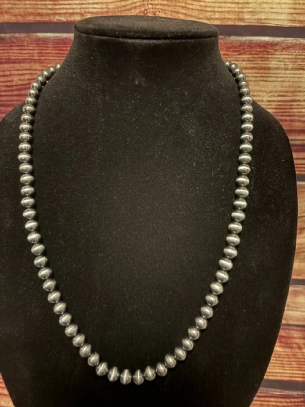 Tipi Western Navajo Style Pearl Bead Necklace 24" + 3" Extender Silver Tone NWT